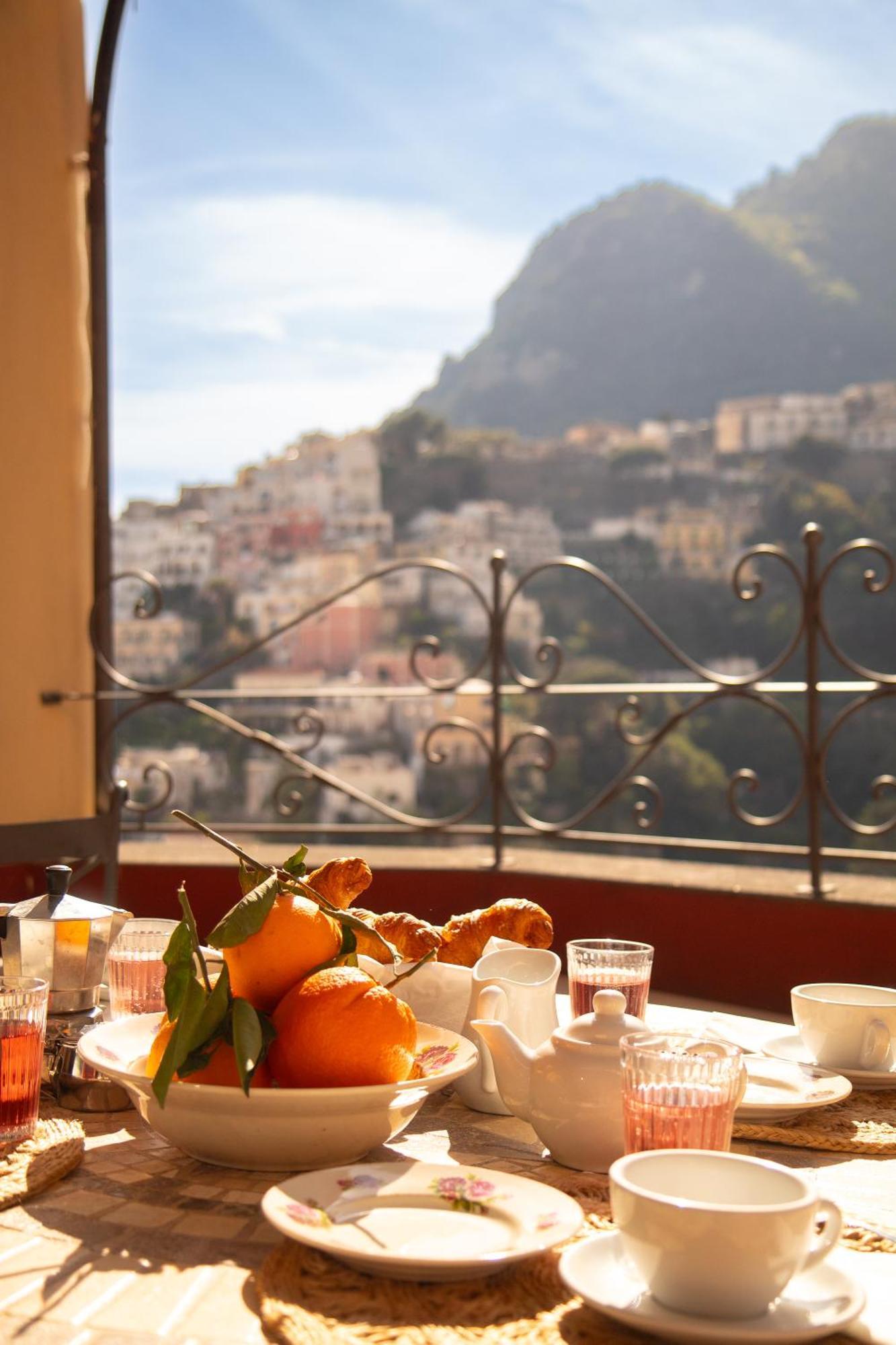 Casa Giulia - Sophisticated Apartment With View Positano Exterior foto